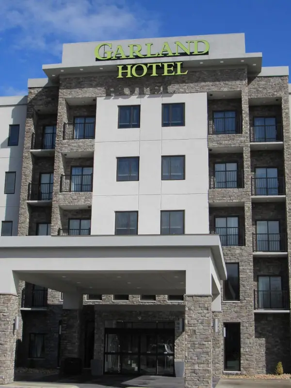 Garland Hotel